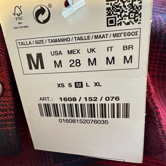 Zara Women's Red and Black Plaid Button-Down Shirt - Picture 5 of 9